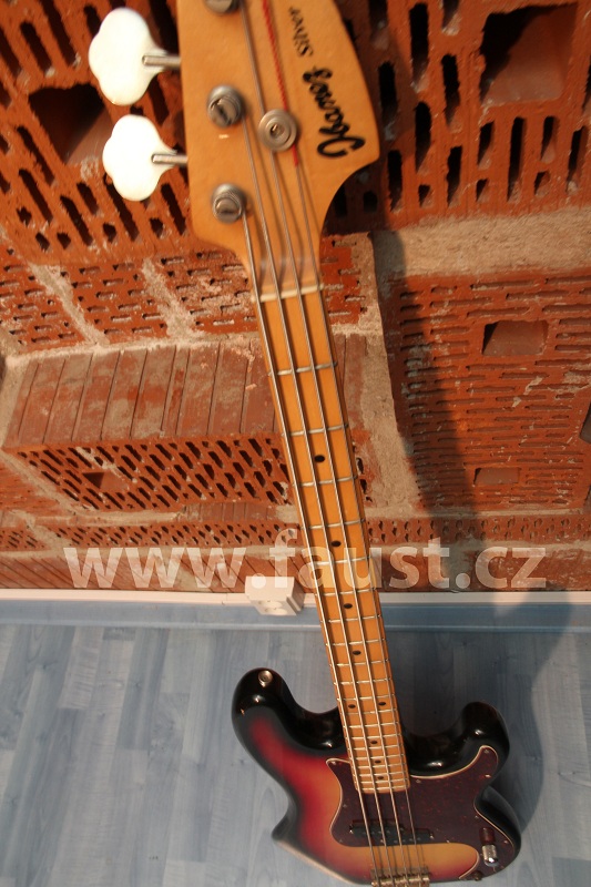 http://www.faust.cz/uploads/images/FOTO%20800/Vintage/Ibanez-Silver%20series-1976xx.jpg